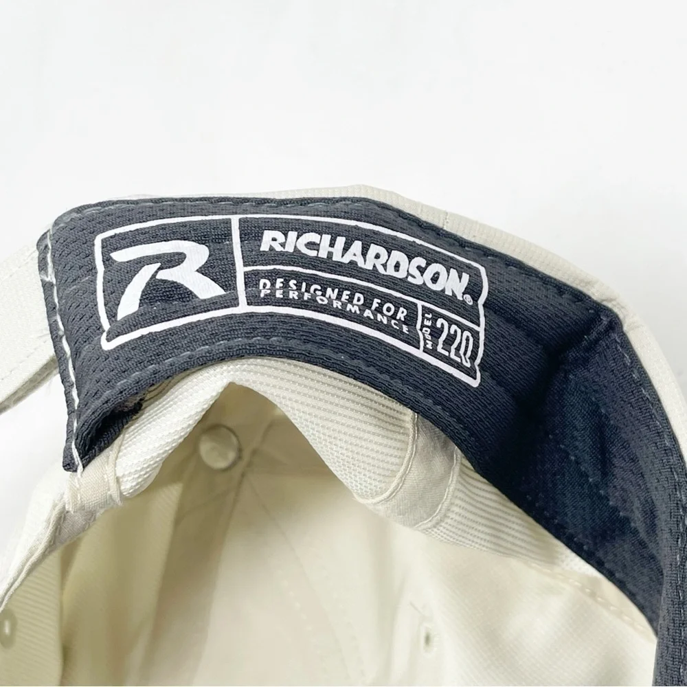 New RICHARDSON Men’s Ivory Baseball Cap UPF 35+ R-Active GATOR MADE GOLF Logo